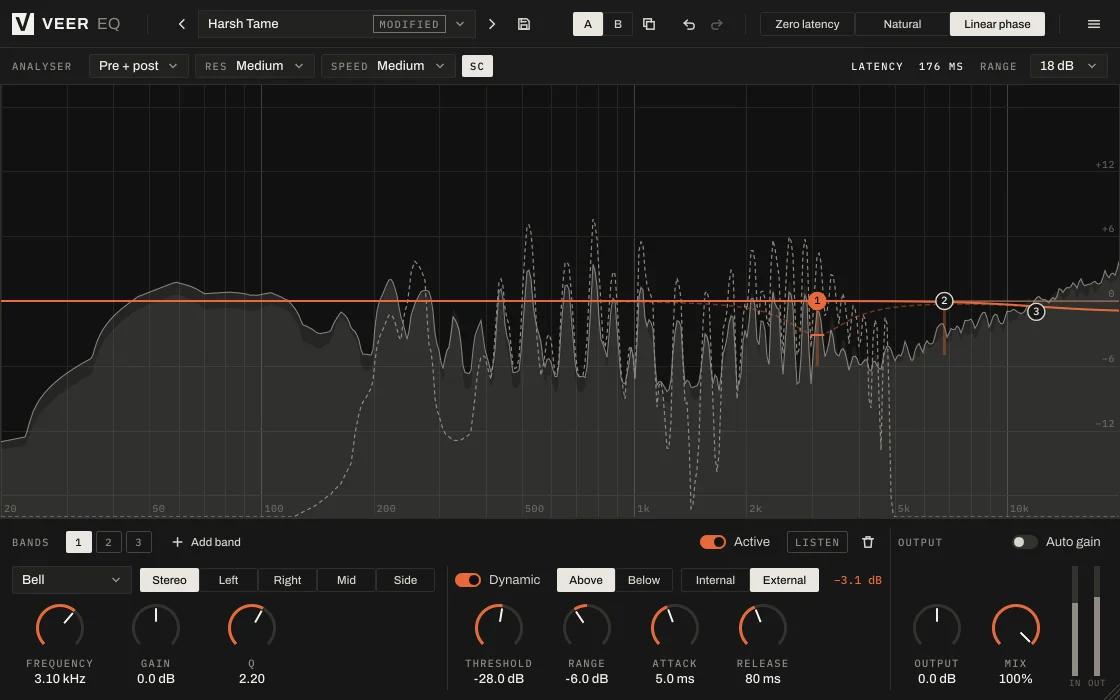 Veer EQ in linear-phase mode, with a dynamic band calming harshness around 3 kHz.